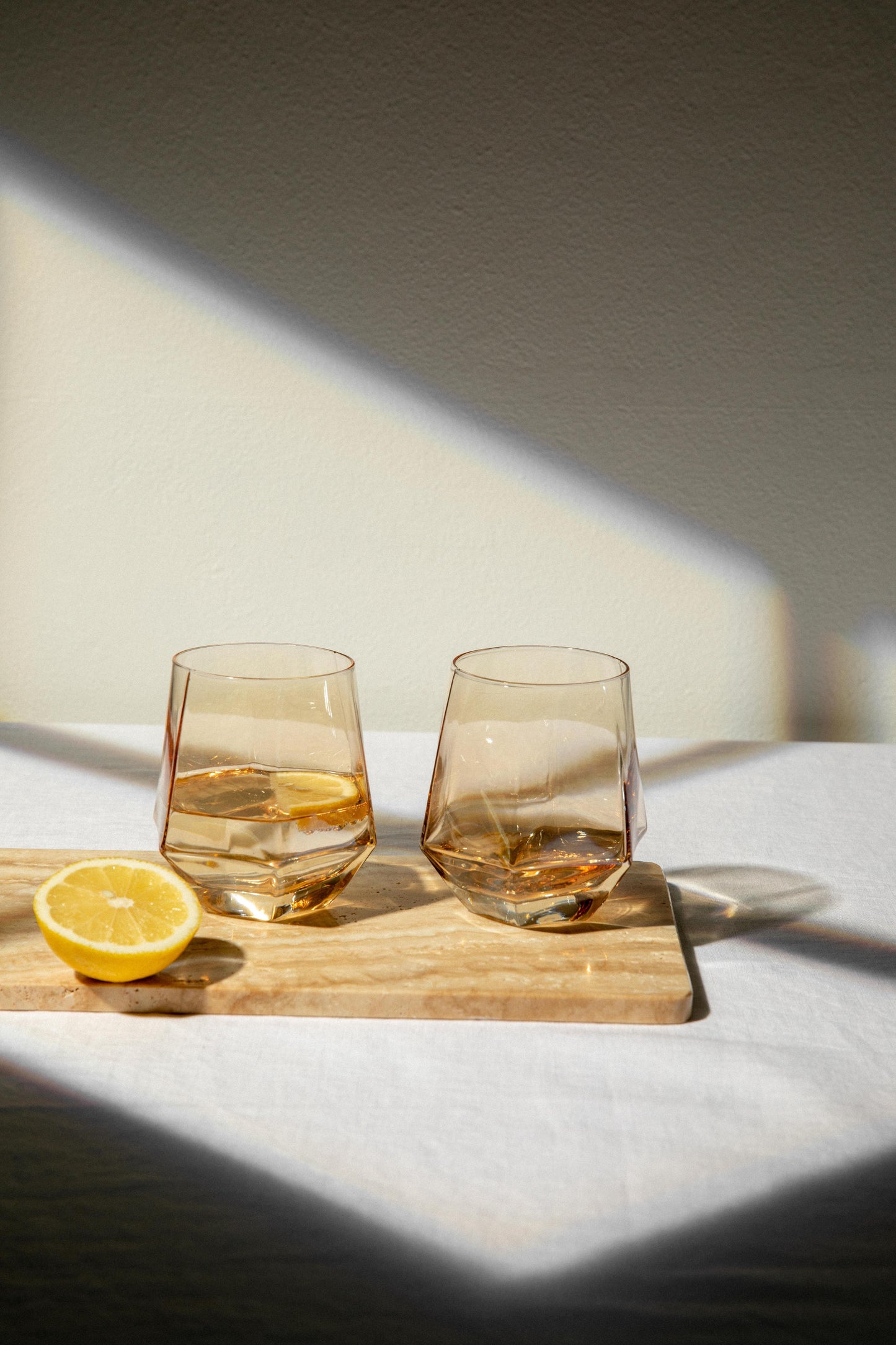 Diamant Peach Tumblers