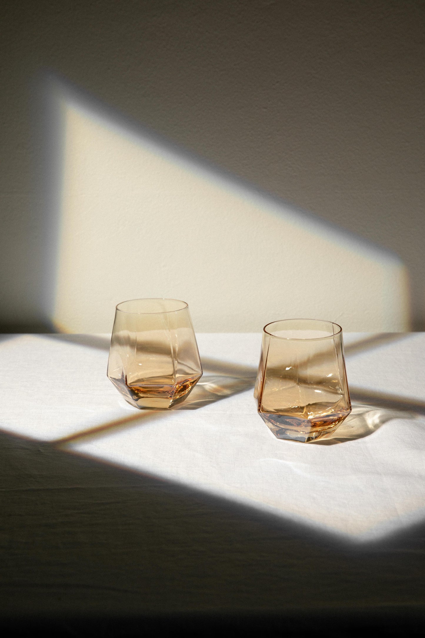 Diamant Peach Tumblers