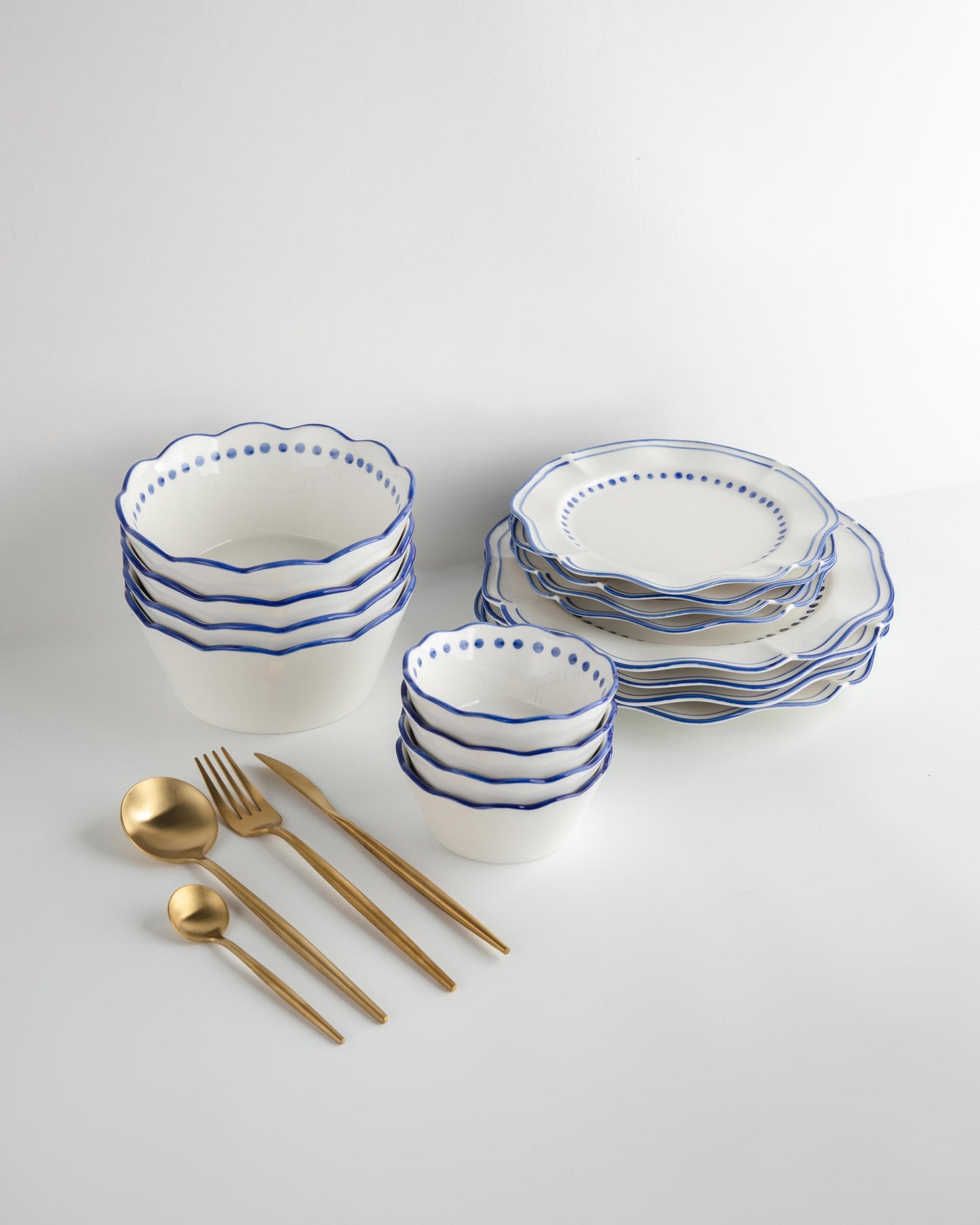 Capri Plates, Bowls & Cutlery