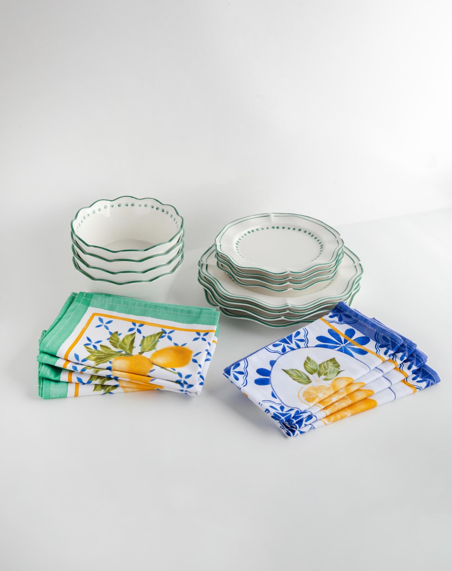 Capri Napery, Plates & Bowls