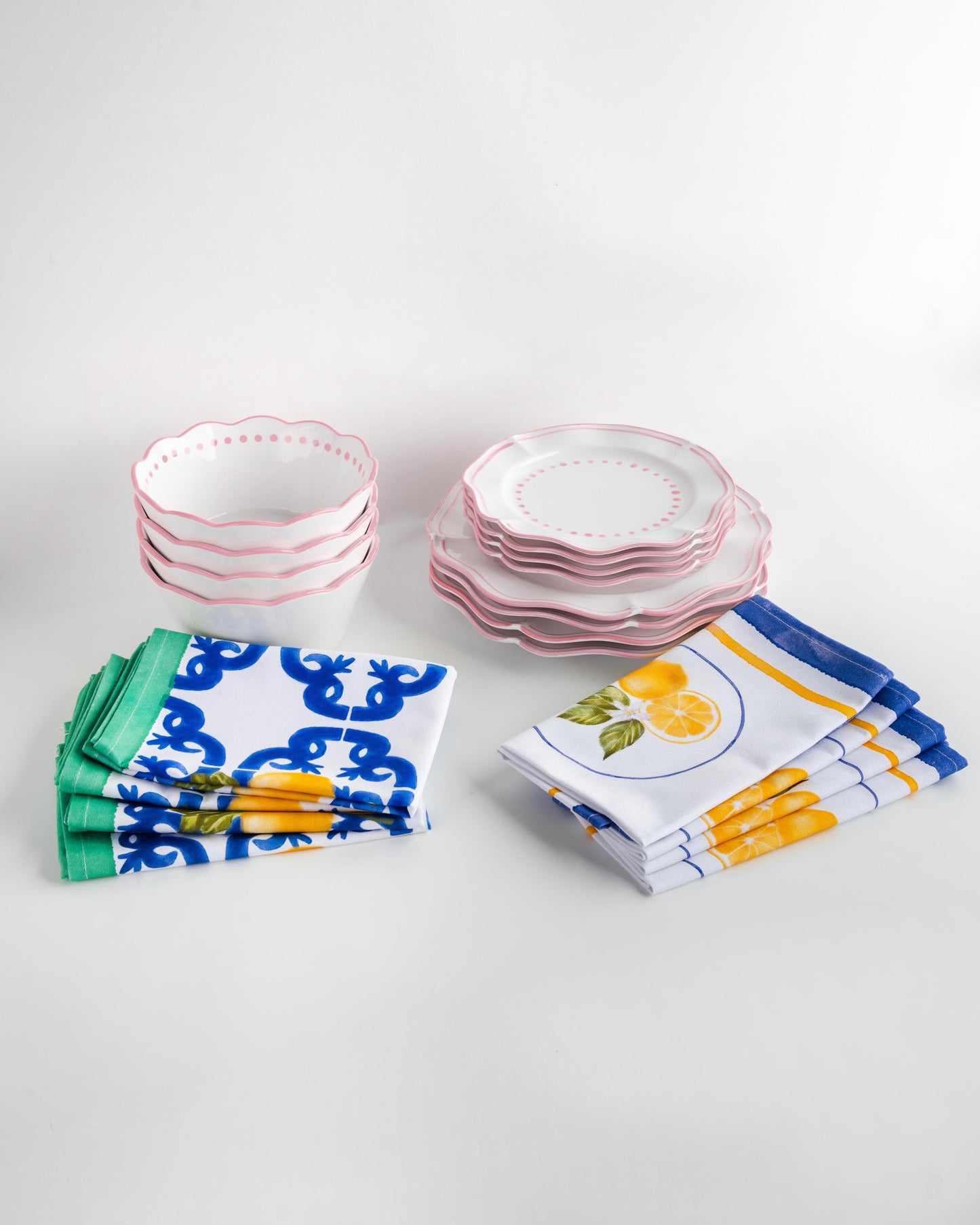 Capri Napery, Plates & Bowls