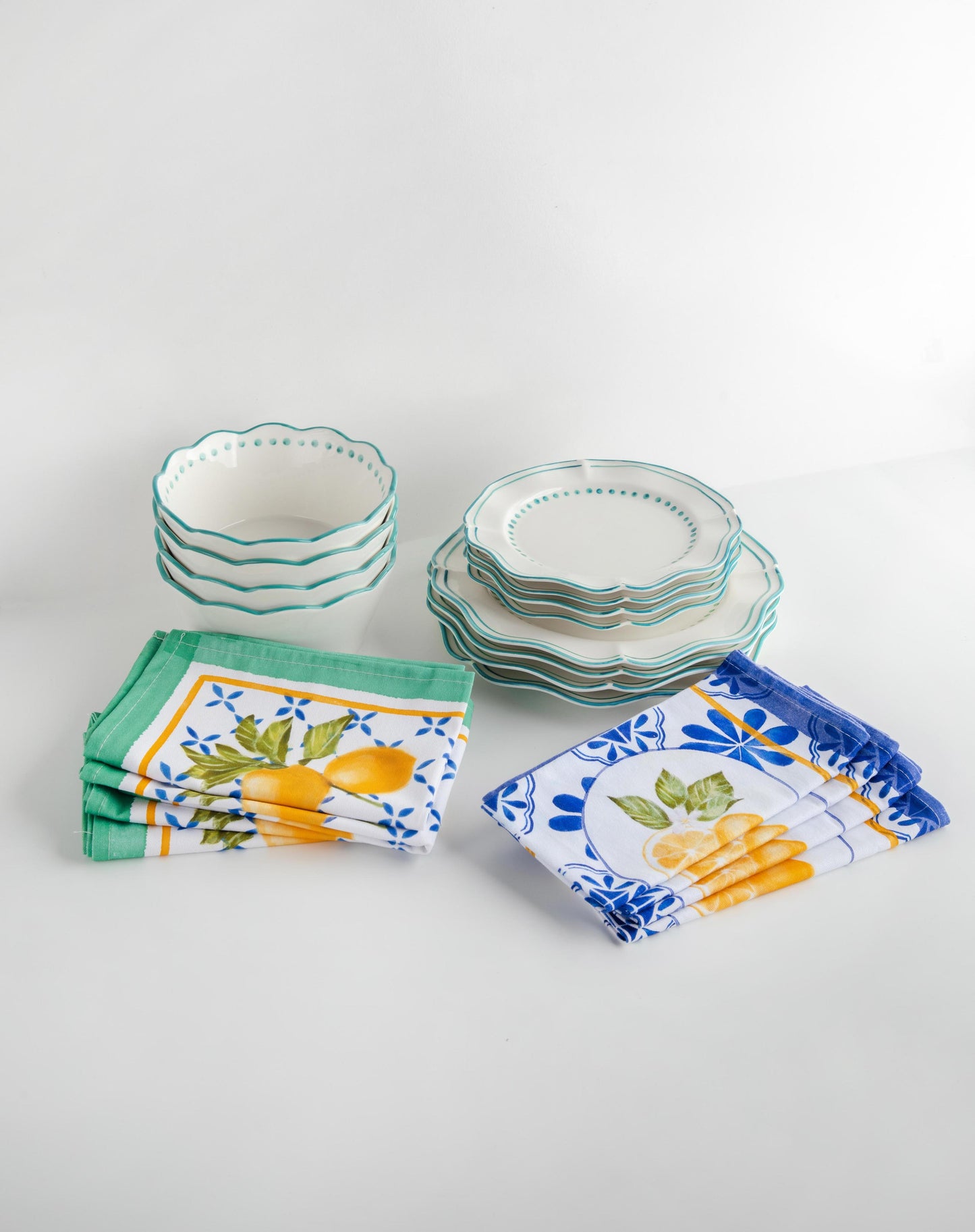 Capri Napery, Plates & Bowls