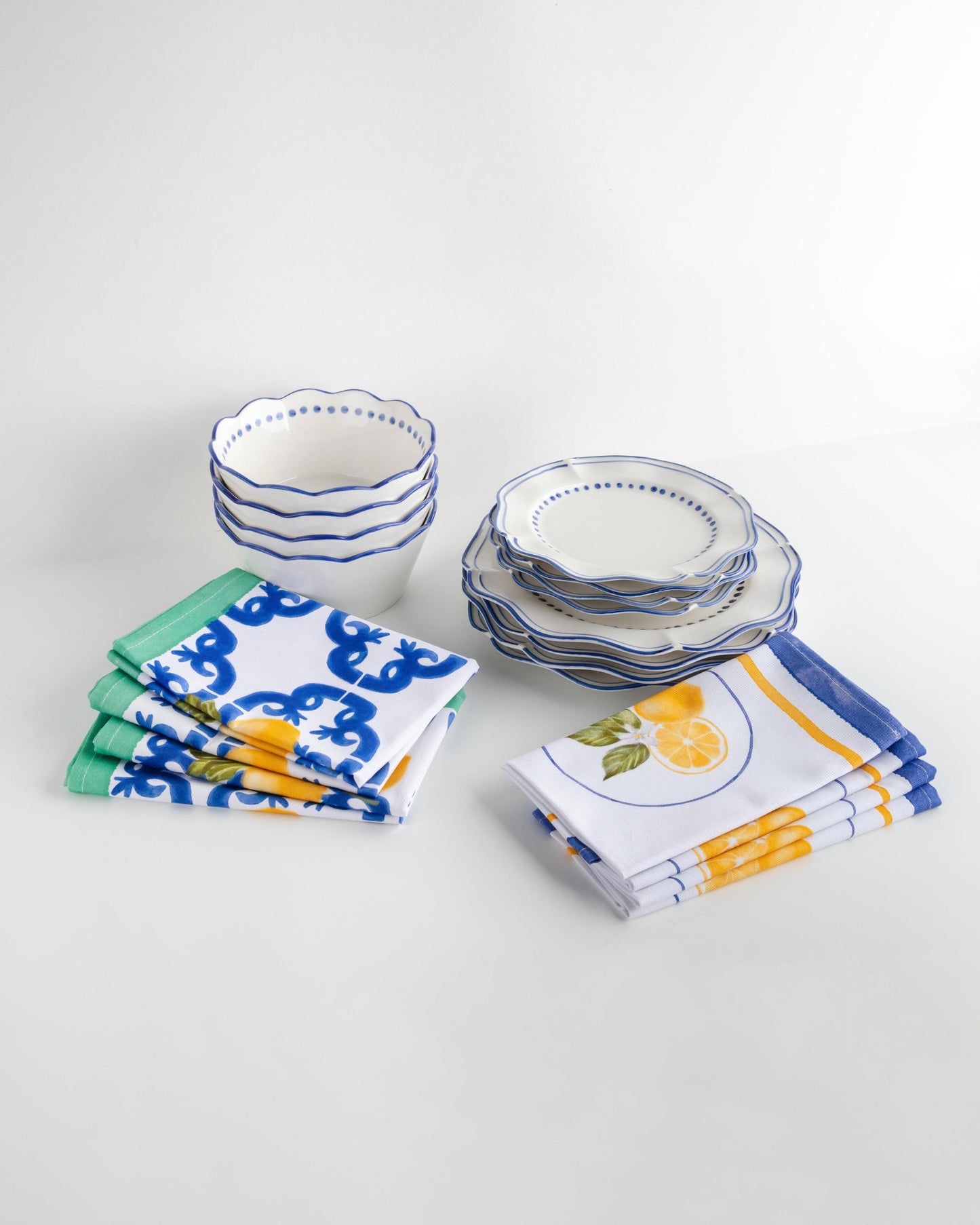 Capri Napery, Plates & Bowls