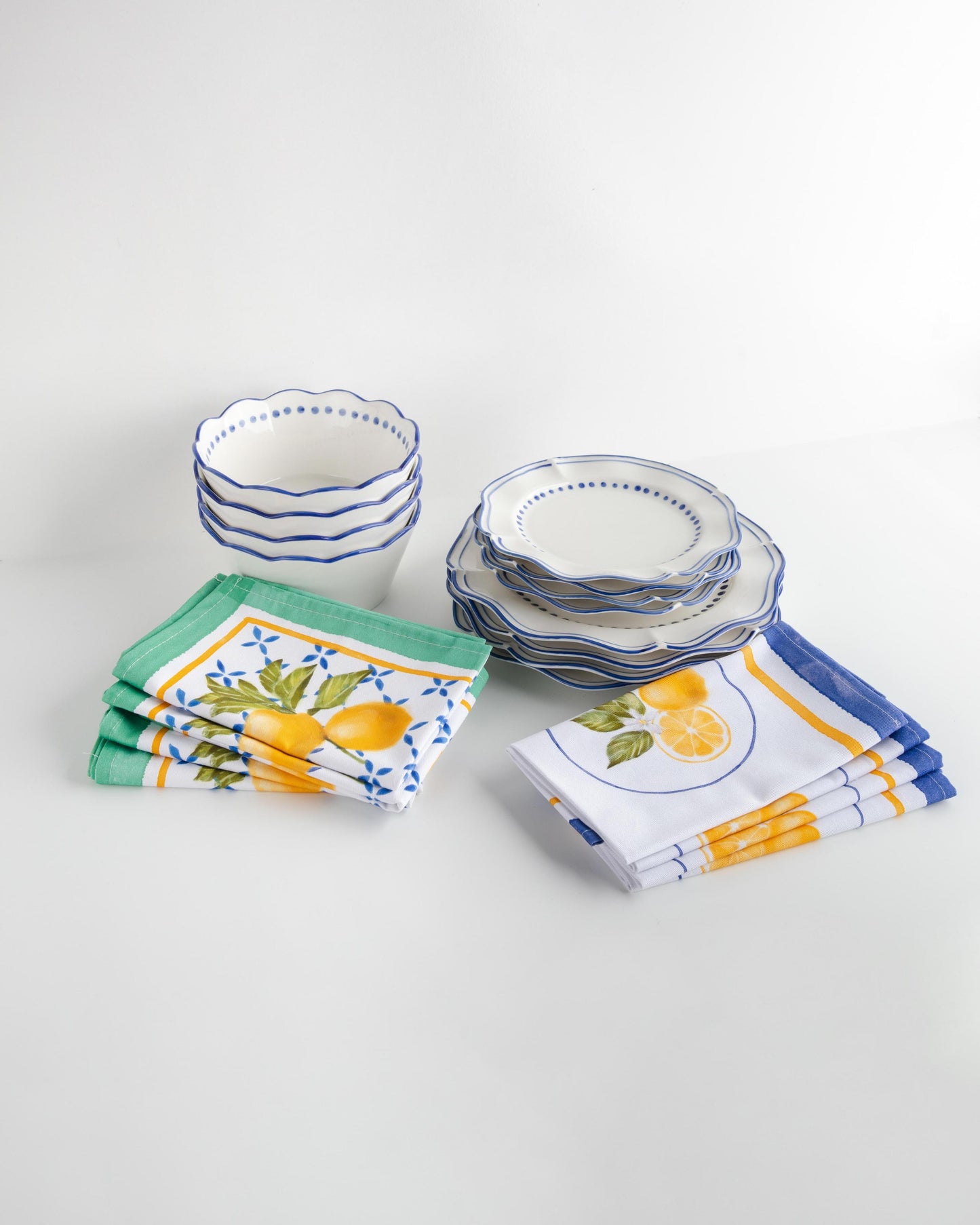 Capri Napery, Plates & Bowls