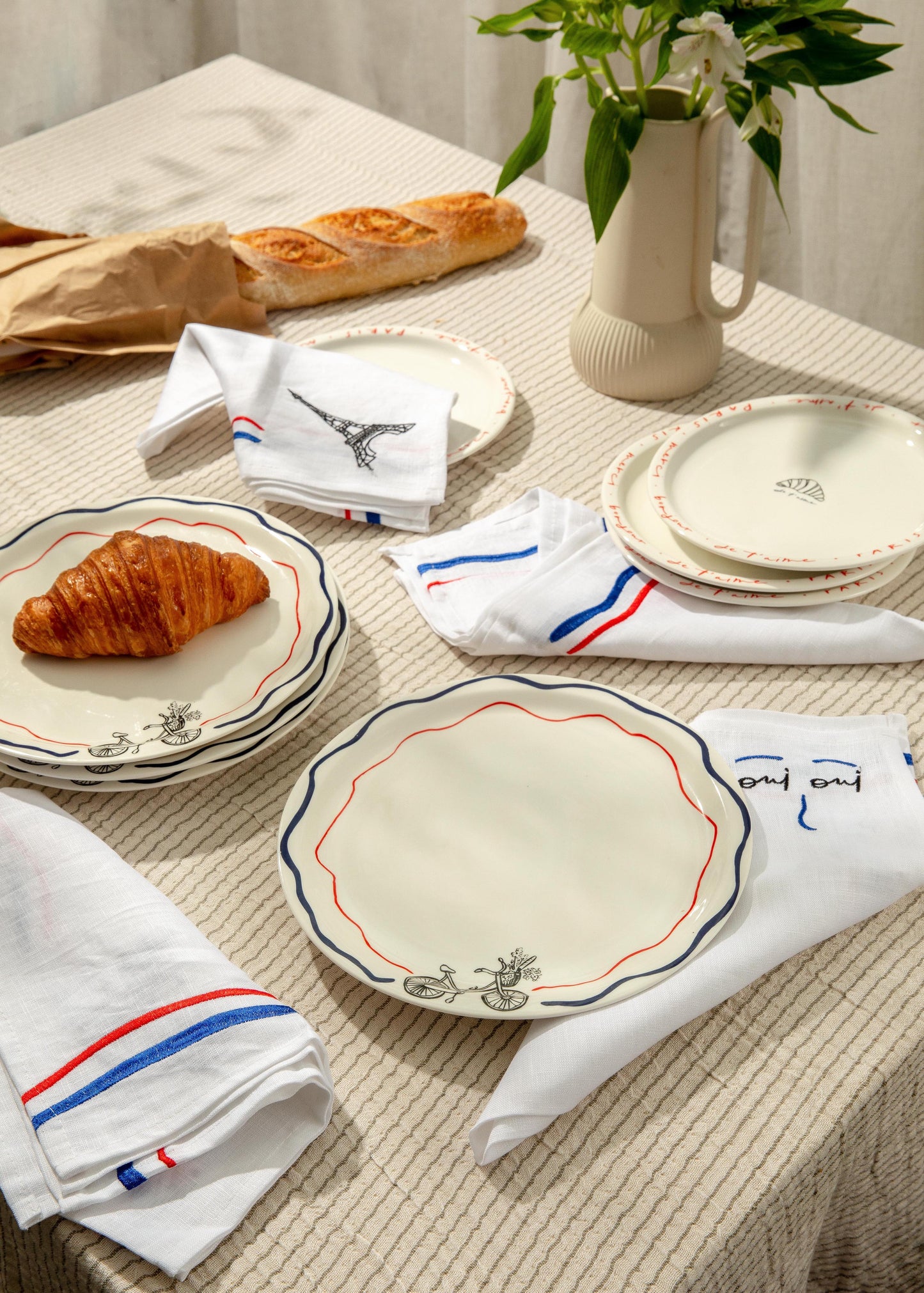 Paris Plates Set & Napkins