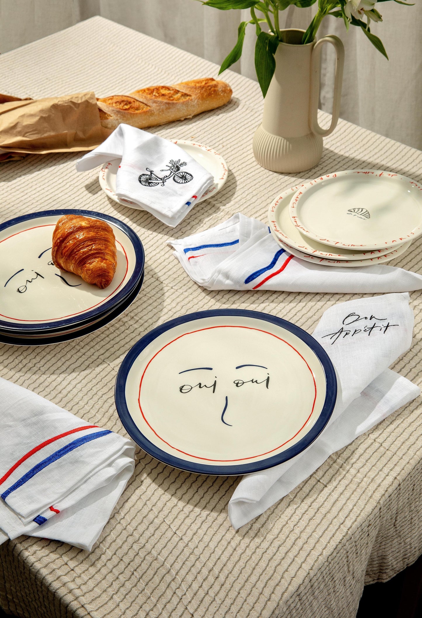 Paris Plates Set & Napkins