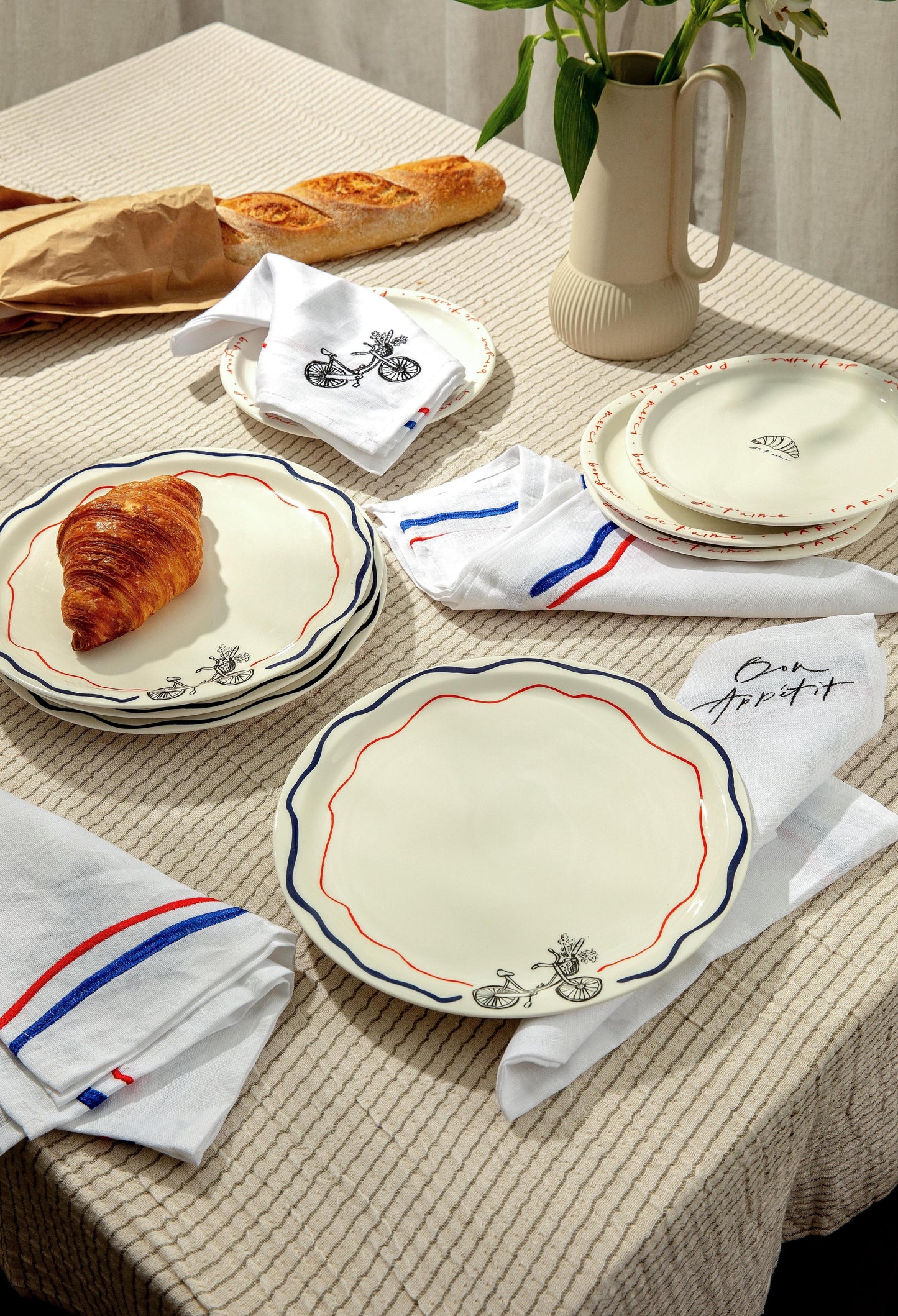 Paris Plates Set & Napkins