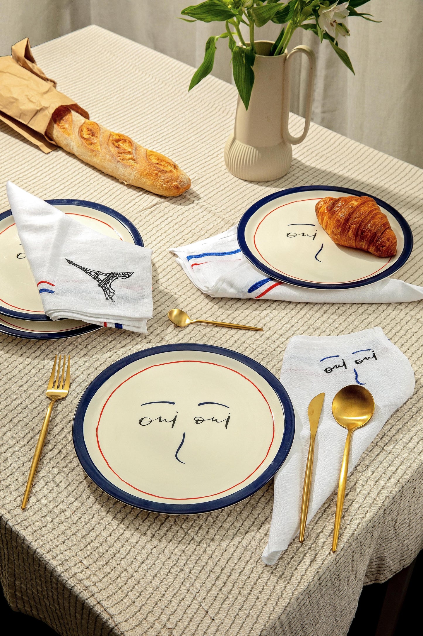 Paris Plates, Napkins & Cutlery