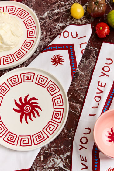 Peppa Hart Suki Plates